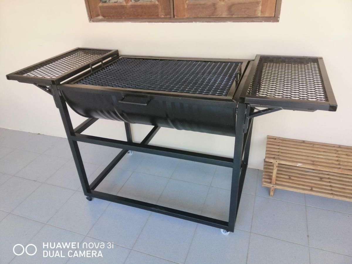 Basrie Villa "Mslim Only" - Mini Cinema , Private Pool , Wi-Fi , Netflix Муар Екстериор снимка