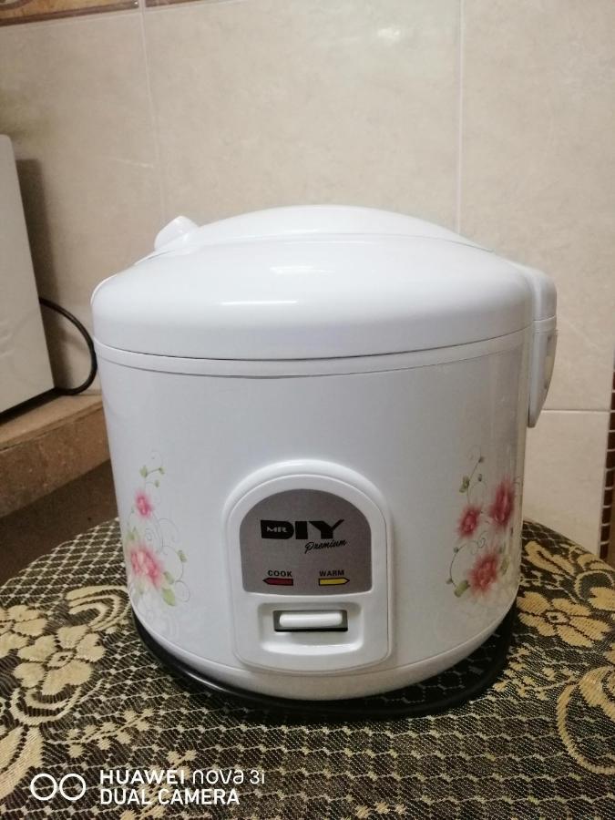 Basrie Villa "Mslim Only" - Mini Cinema , Private Pool , Wi-Fi , Netflix Муар Екстериор снимка
